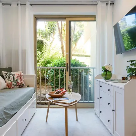 Jolie Cosy Proche Sur Juan Les Pins Apartmán